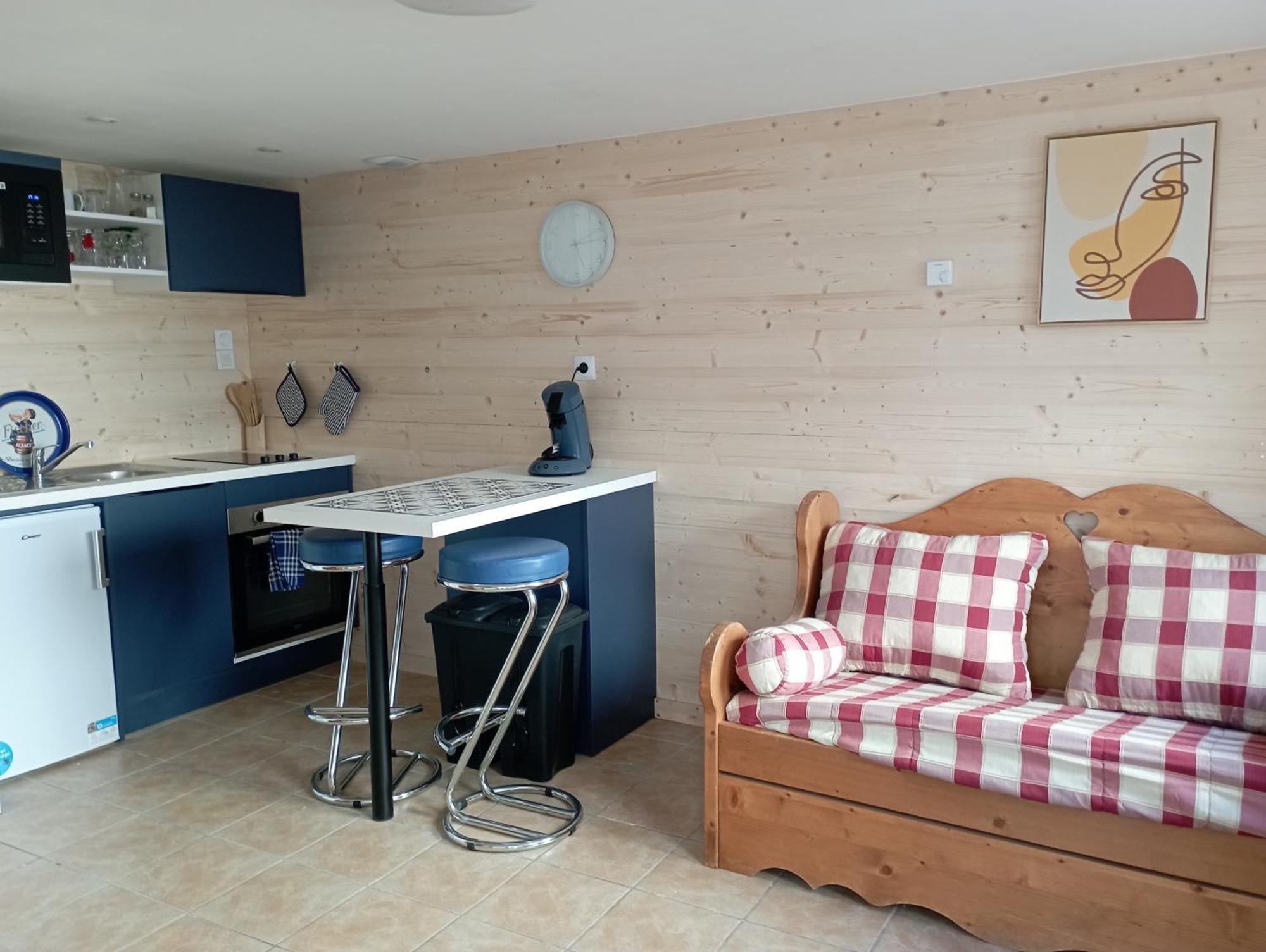 Le Petit Yves Holiday home *